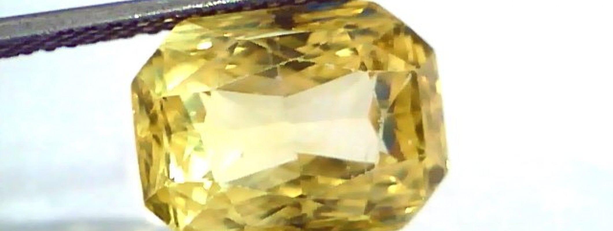 Benefits Of Wearing Yellow Sapphire